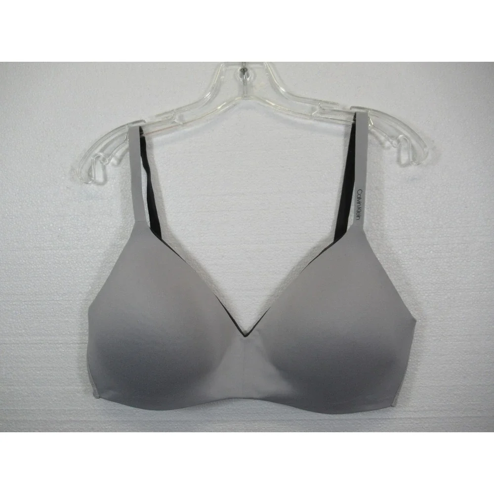 Calvin Klein T-Shirt Bra Large Gray Wireless Lightly Lined QP2931S